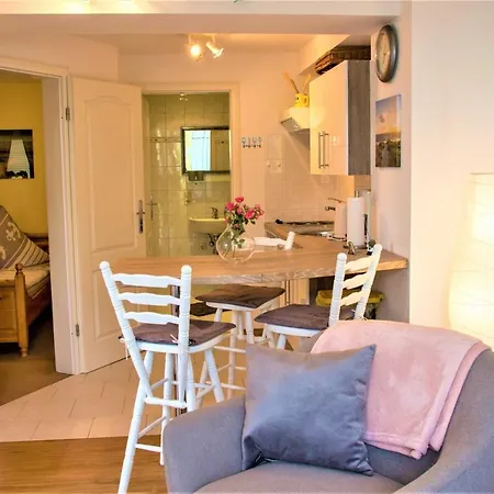 Haus Inselblick Mi * Goehren (Ruegen)